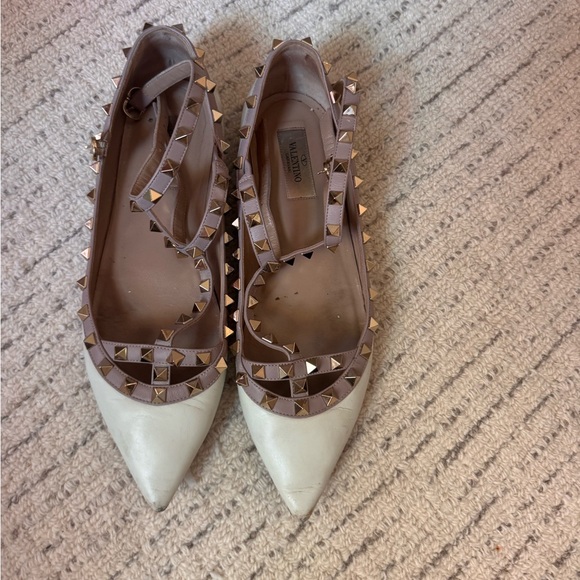 Valentino Cream and Tan Studded Flats / very good condition ⭐️ authentic - Picture 7 of 13